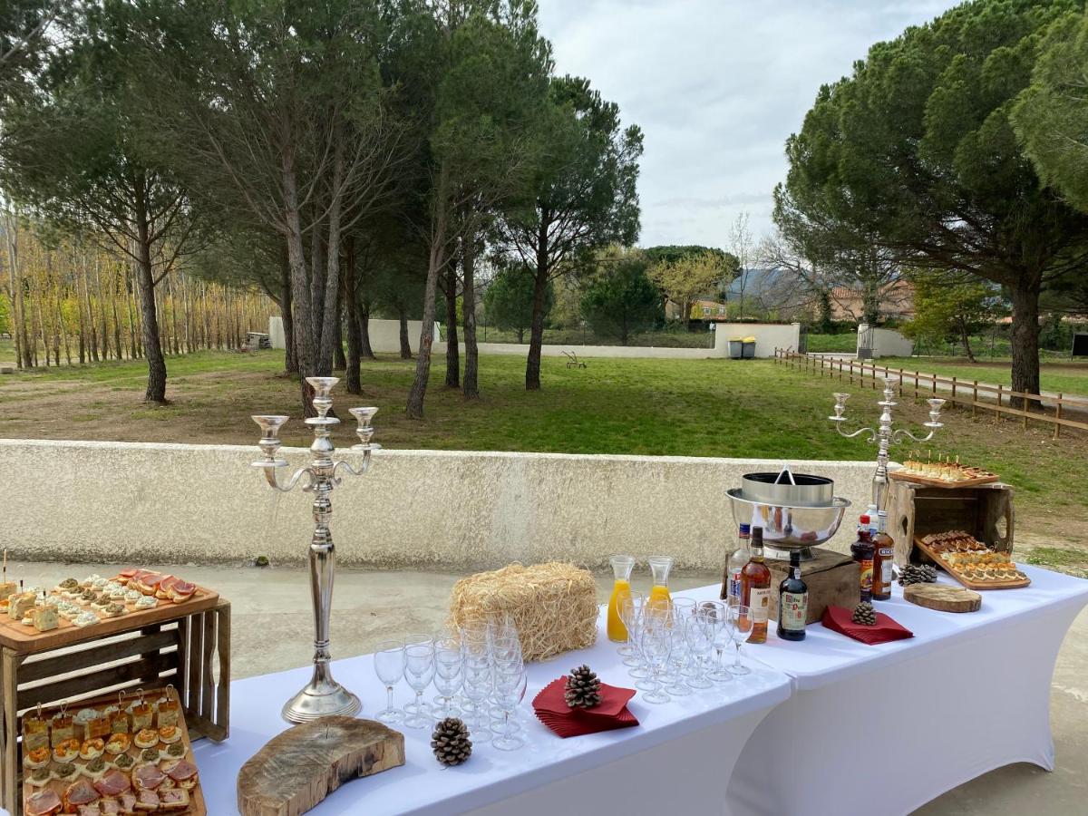 Hotel Restaurant Mas Del Gall Castelnou Buitenkant foto