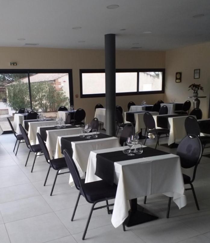 Hotel Restaurant Mas Del Gall Castelnou Buitenkant foto